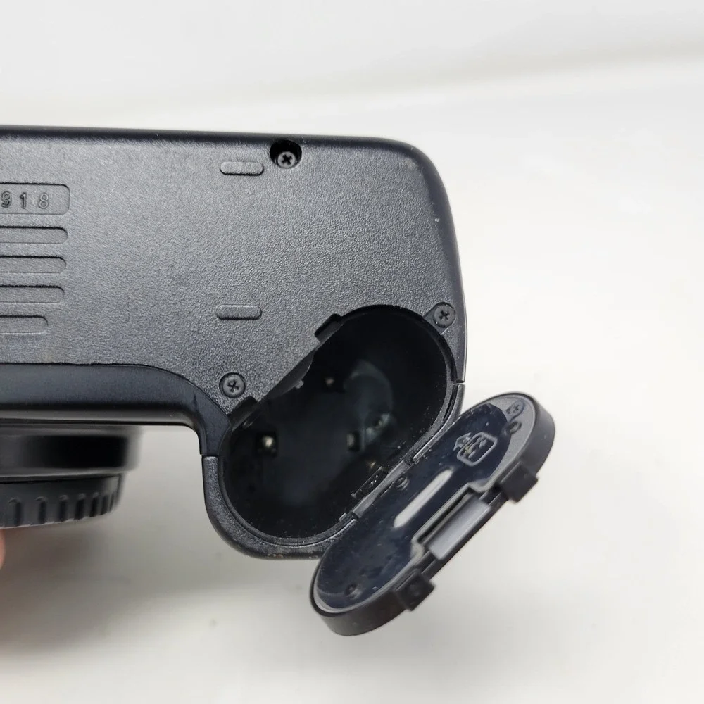 Canon EOS Rebel S II 35mm‎ SLR Film Camera Body Black Taiwan